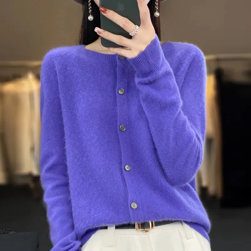 Annika - Cozy Wool Cardigan