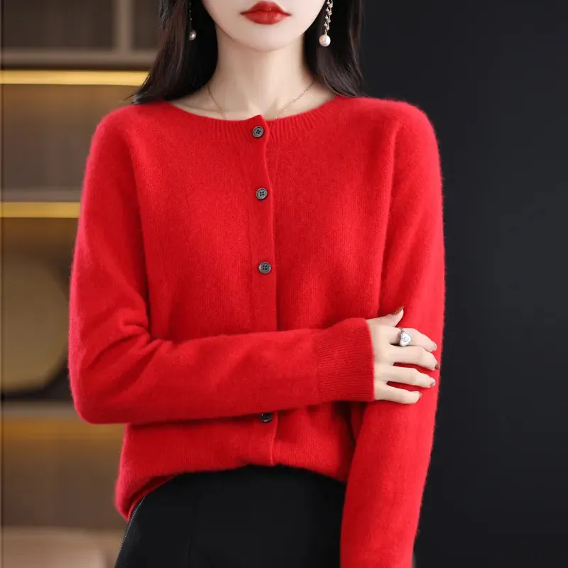 Annika - Cozy Wool Cardigan