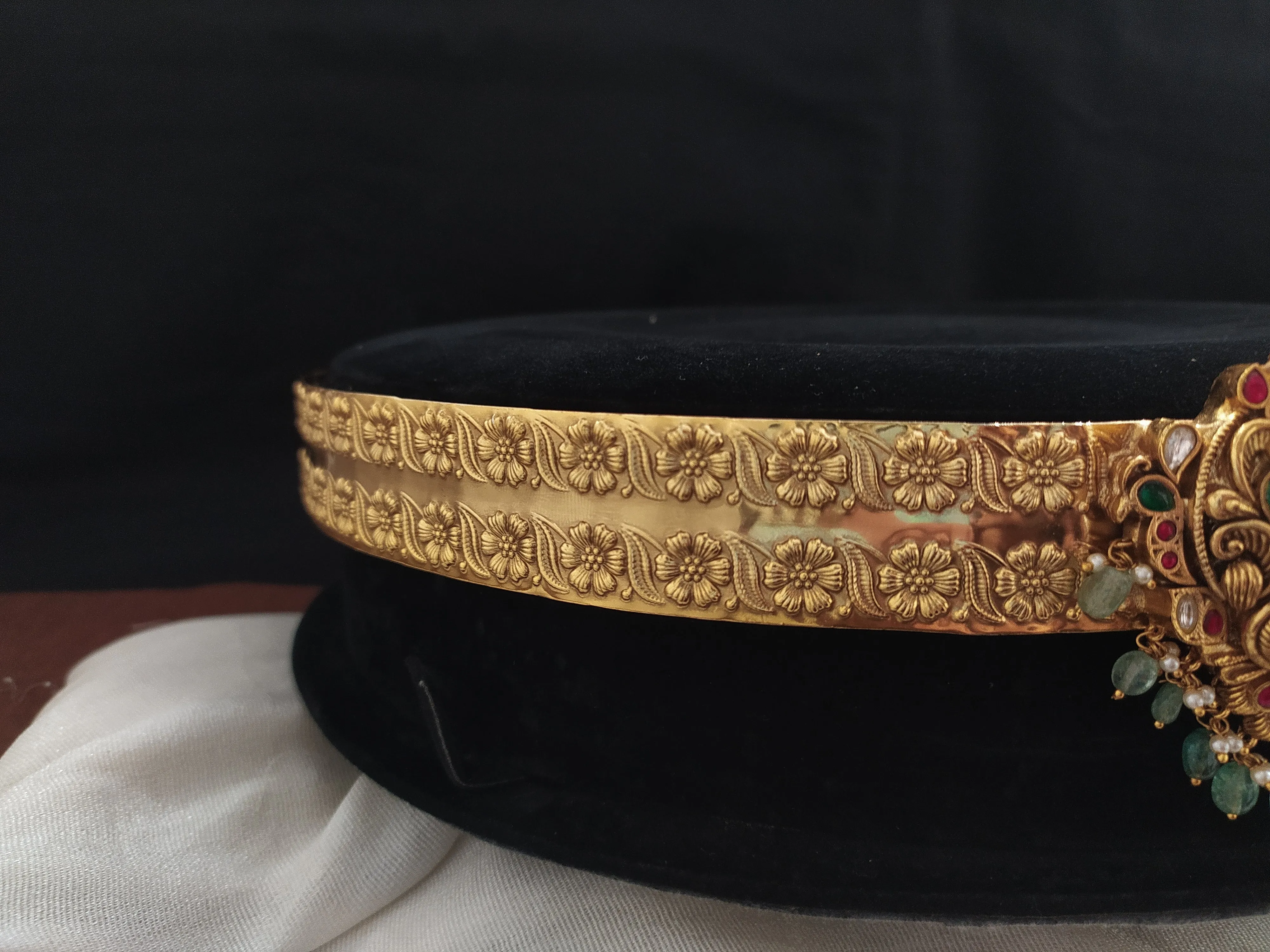 Divine Lakshmi and Peacock Hip-Belt with Jadau Kundan Stones