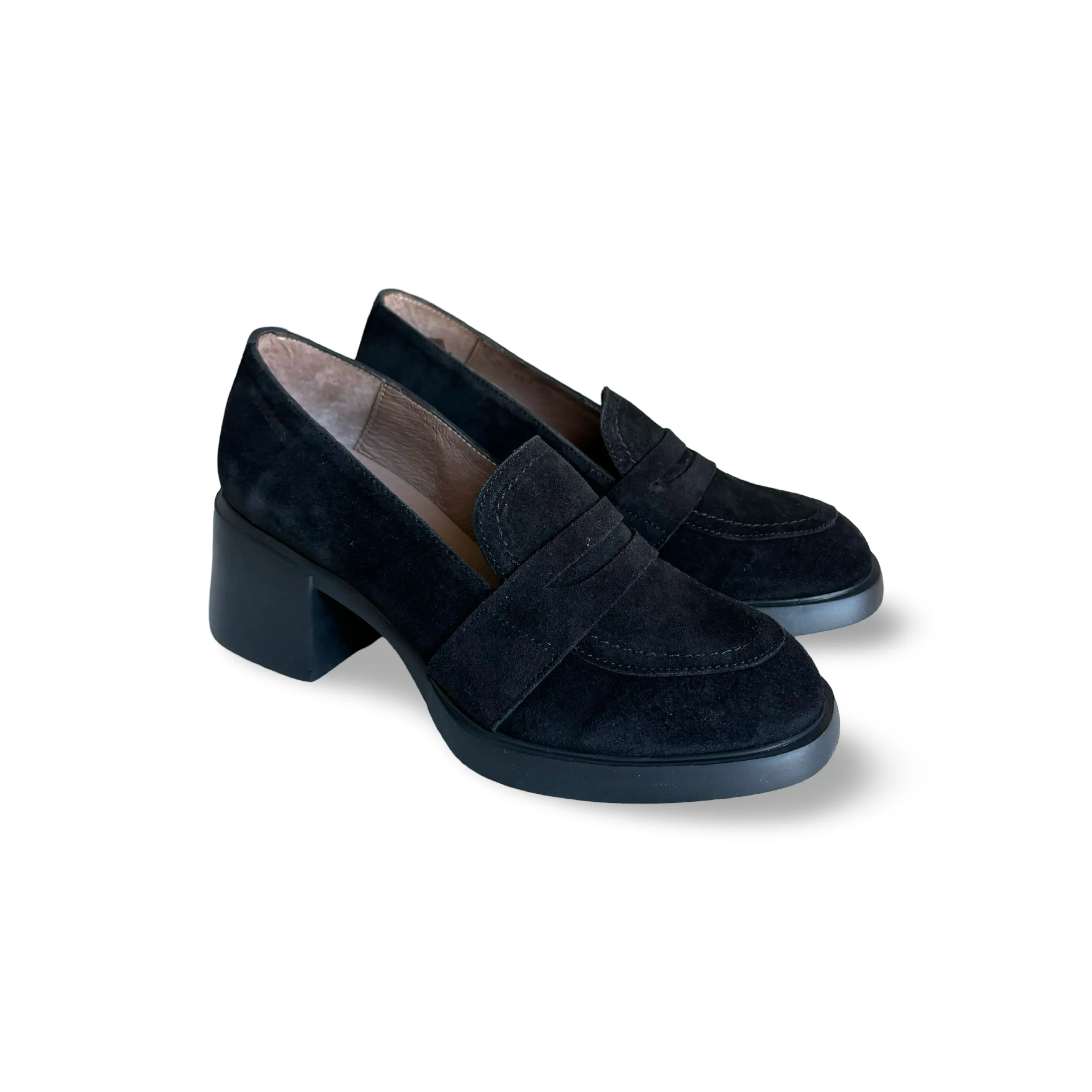 G6107 Black Suede Loafer