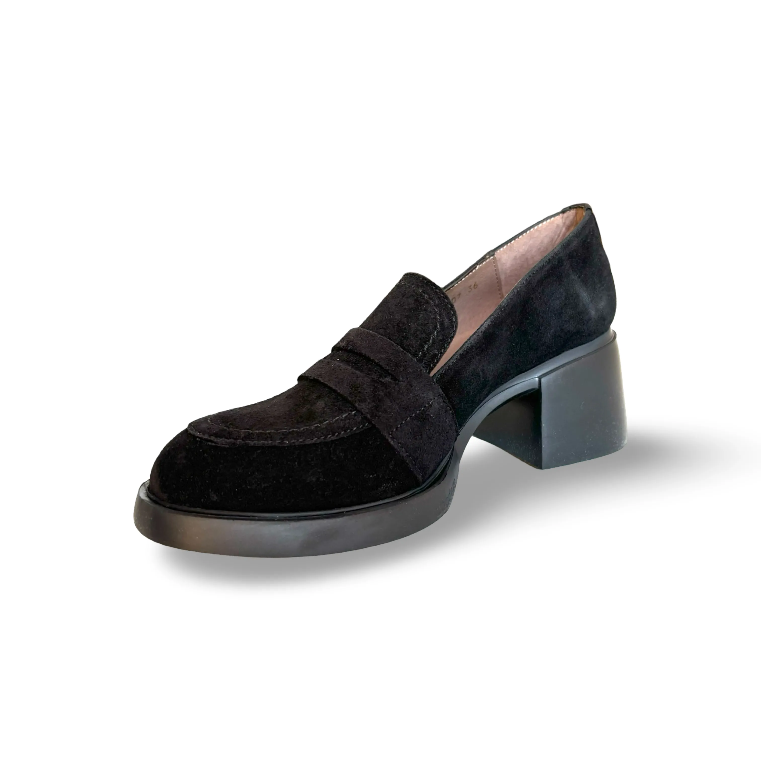 G6107 Black Suede Loafer