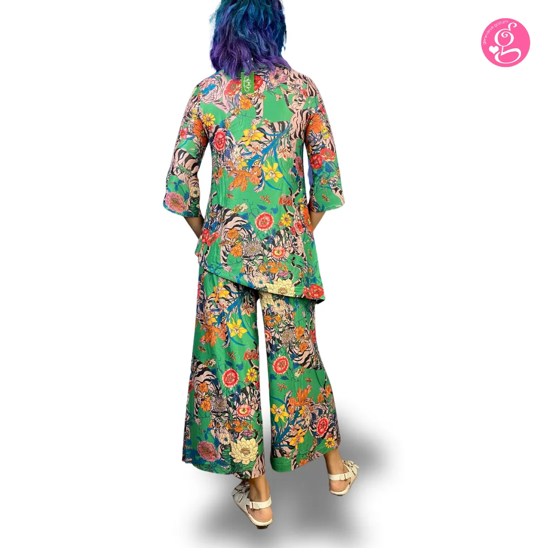 Genevieve Gozum Luxe Marshmallow Printed Blouse & Pants / Leggings