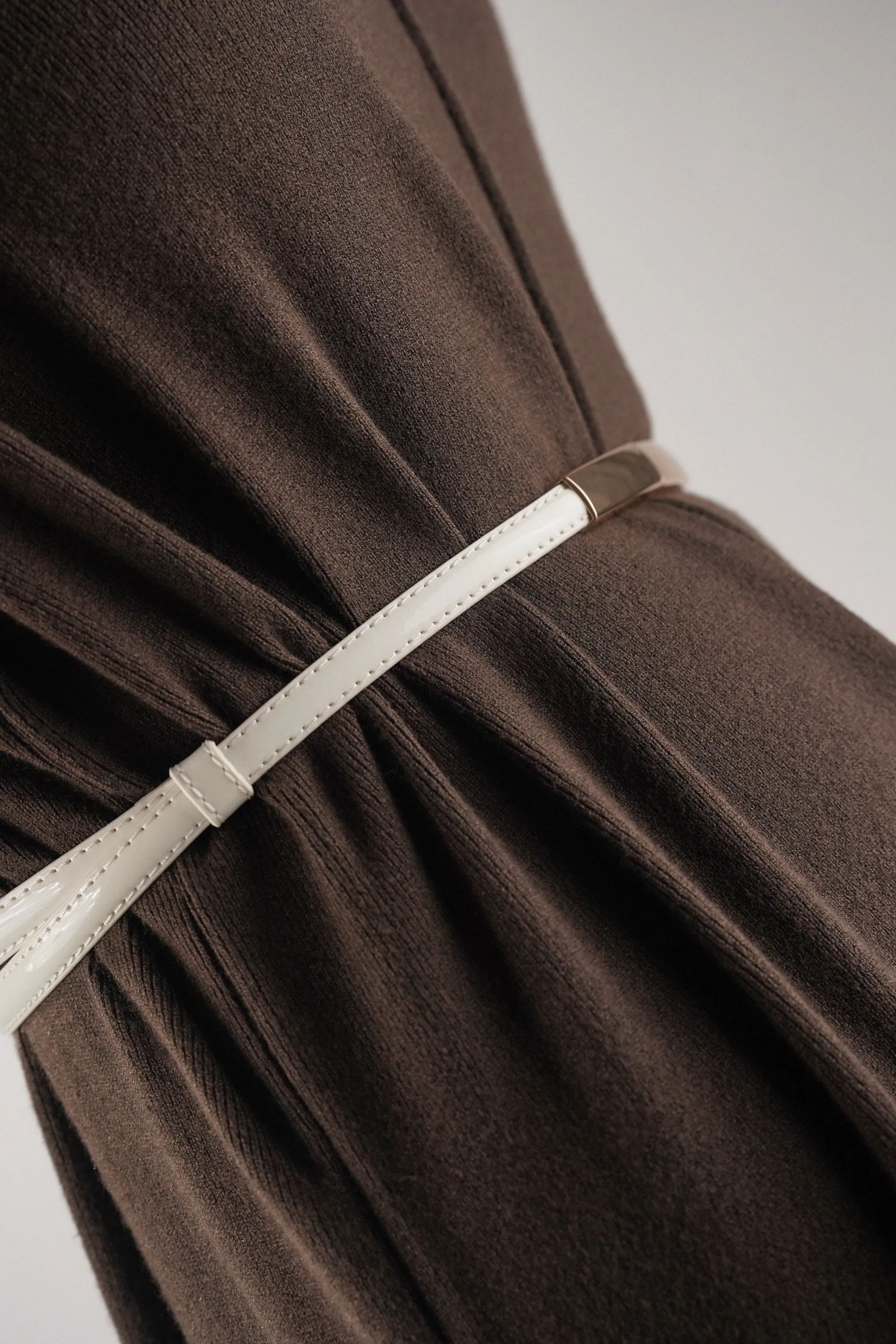 White Golden Clasp Belt